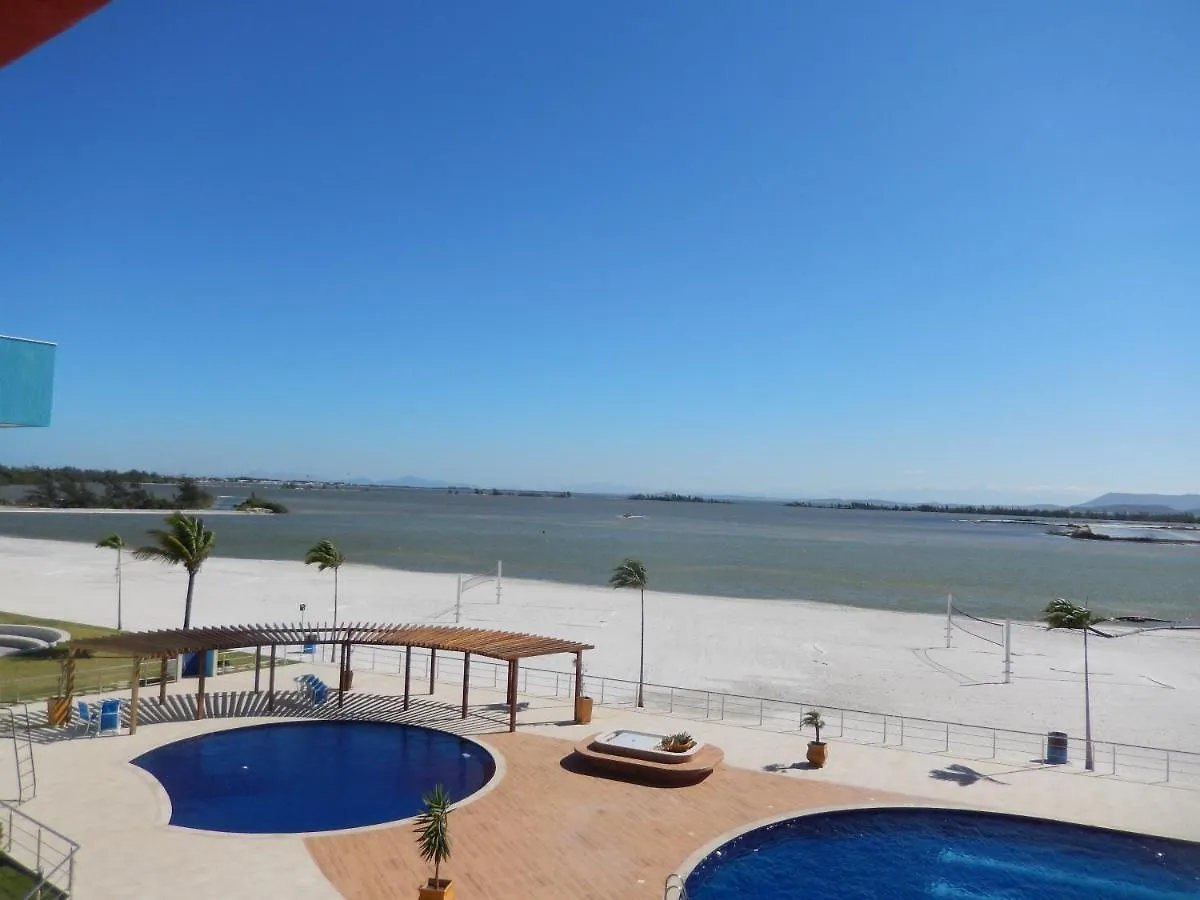 Flat Entre Mar E Lagoa II 아라이알도카보